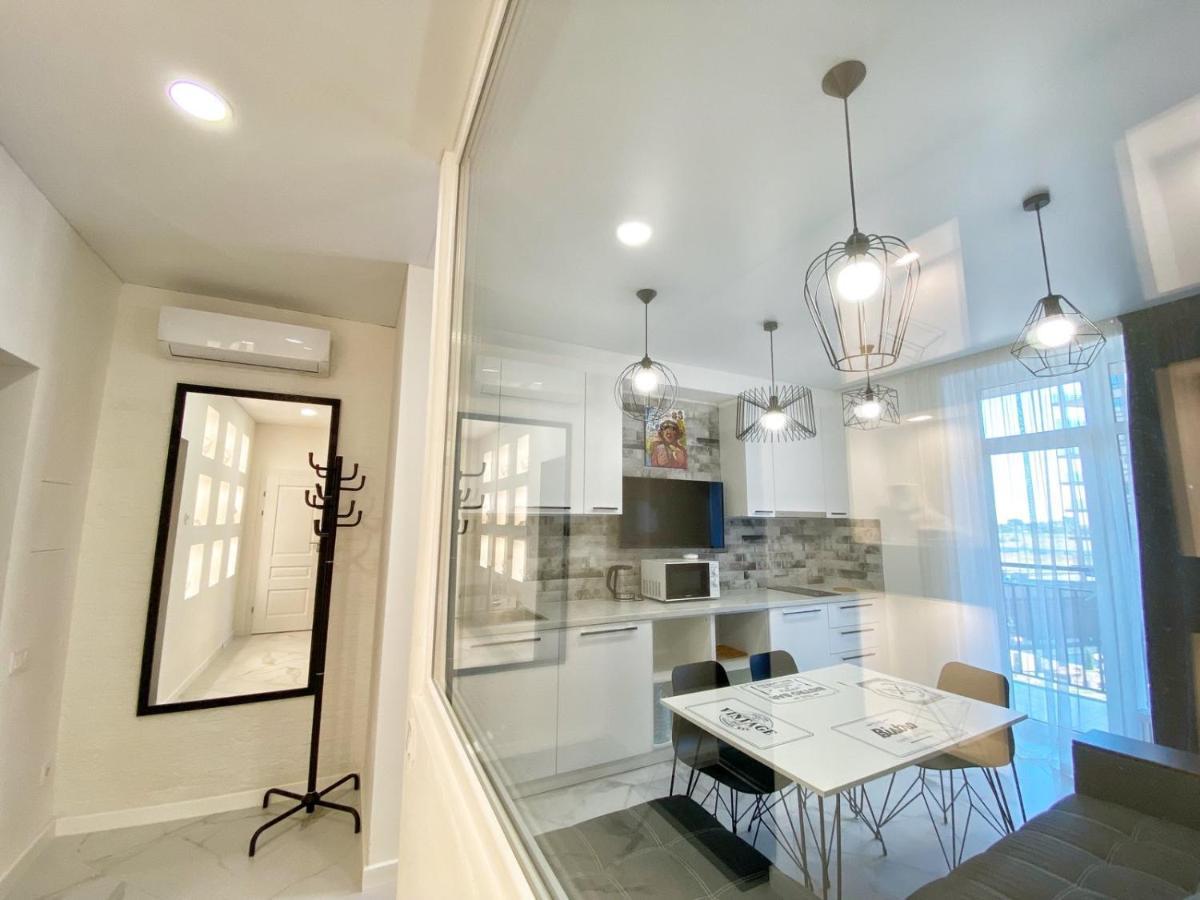 Kikasso Art Apart Odessa Fontanka Ngoại thất bức ảnh