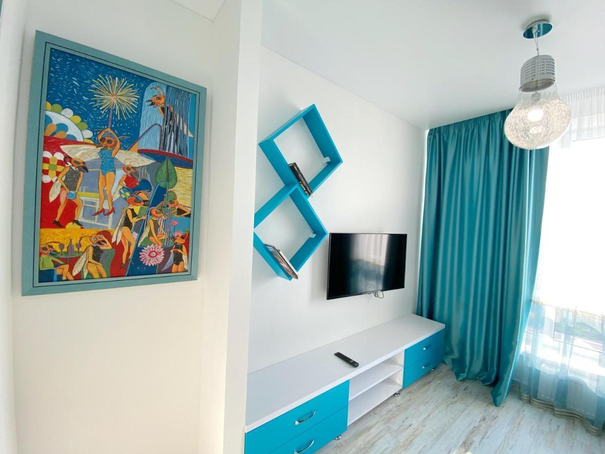 Kikasso Art Apart Odessa Fontanka Ngoại thất bức ảnh
